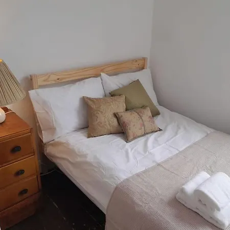 Holiday home Edie's Hideaway