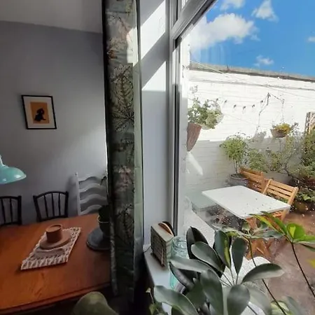 Edie's Hideaway בית נופש